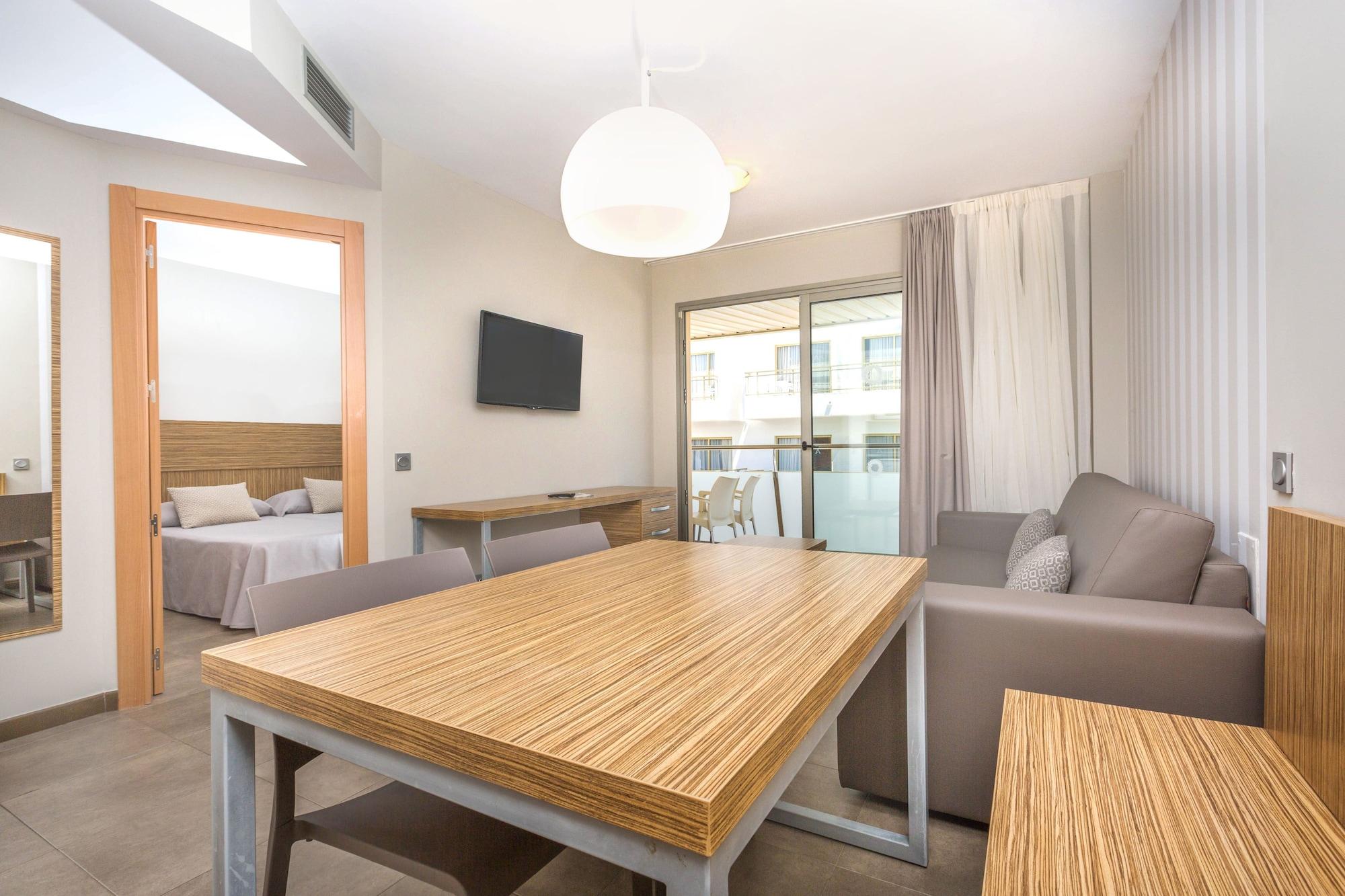 Aparthotel Odissea Park Santa Susanna Exterior photo