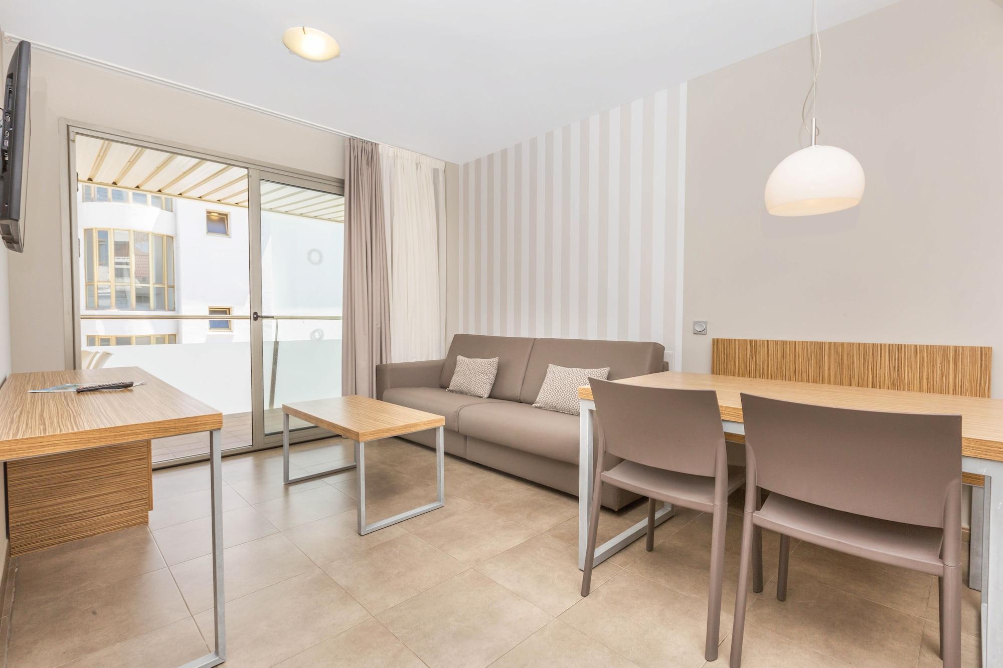 Aparthotel Odissea Park Santa Susanna Exterior photo