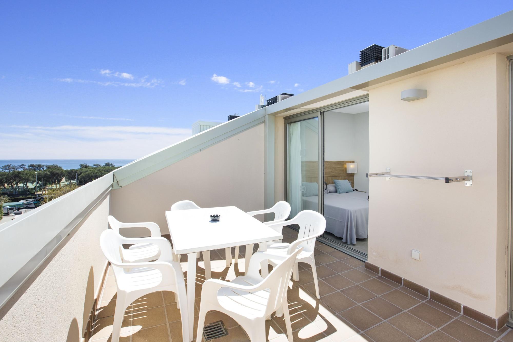 Aparthotel Odissea Park Santa Susanna Exterior photo
